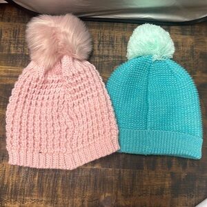 Sock hats set of 2 preowned great condition